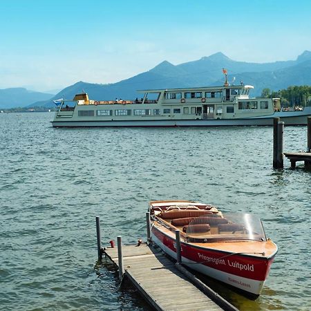 Ferienwohnung Mit Garten Am Chiemsee Приен ам Химзее Екстериор снимка